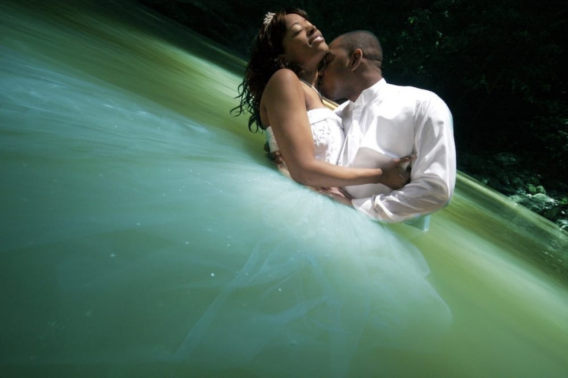 Photography in Jamaica Trashing the wedding dress