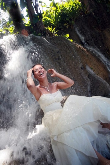 Wedding Photography in Jamaica Trash the dress 3