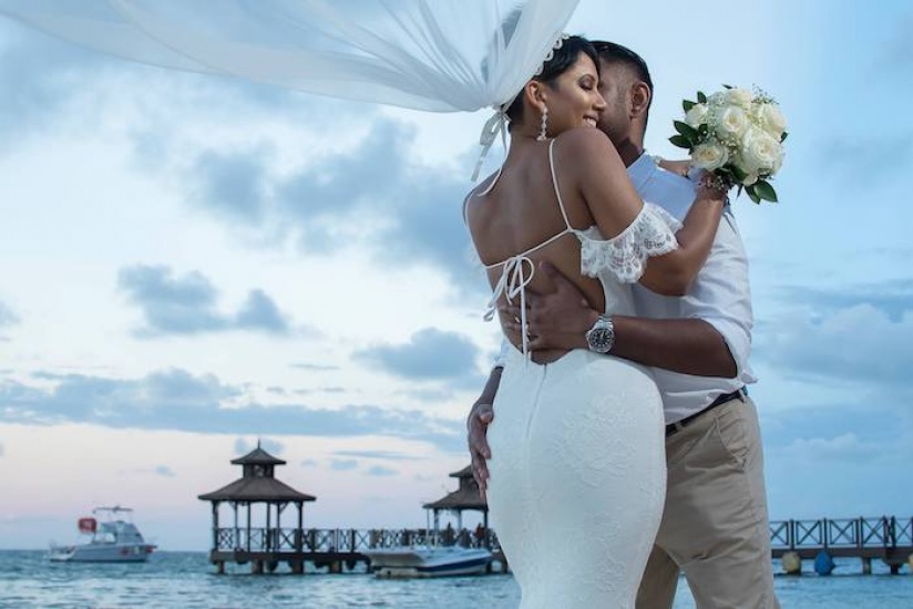 Bride and Groom - Wedding photography in Jamaica