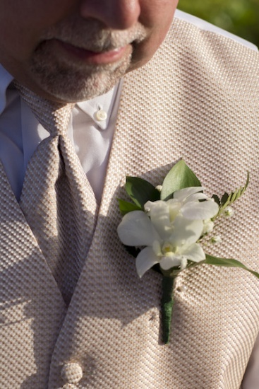 Detail of groom - Wedding photography in Jamaica