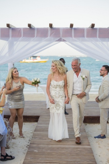 Ceremony on the beach - Wedding Photographers in Jamaica